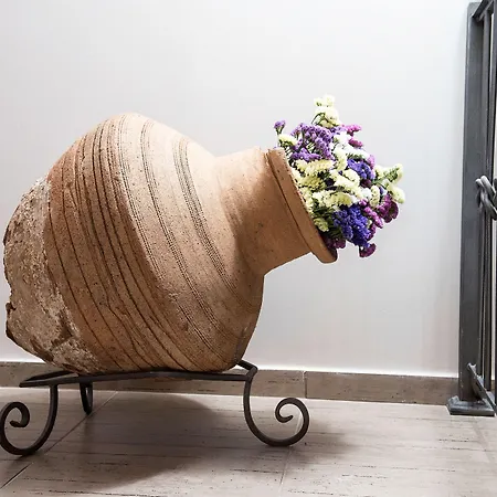 Гостевой дом Thalia Traditional Promirion