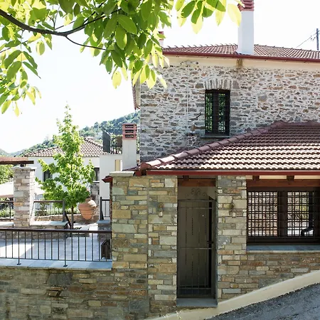 Гостевой дом Thalia Traditional Promirion