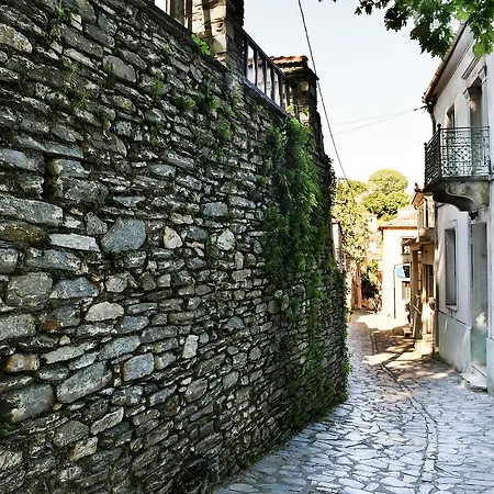 Thalia Traditional Гостевой дом