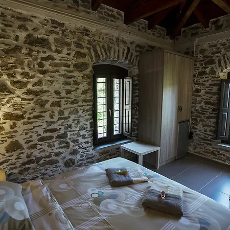 Thalia Traditional Guest house Promirion